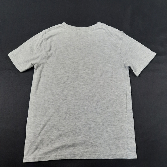 Batman tshirt size 10/12 - Picture 4 of 4